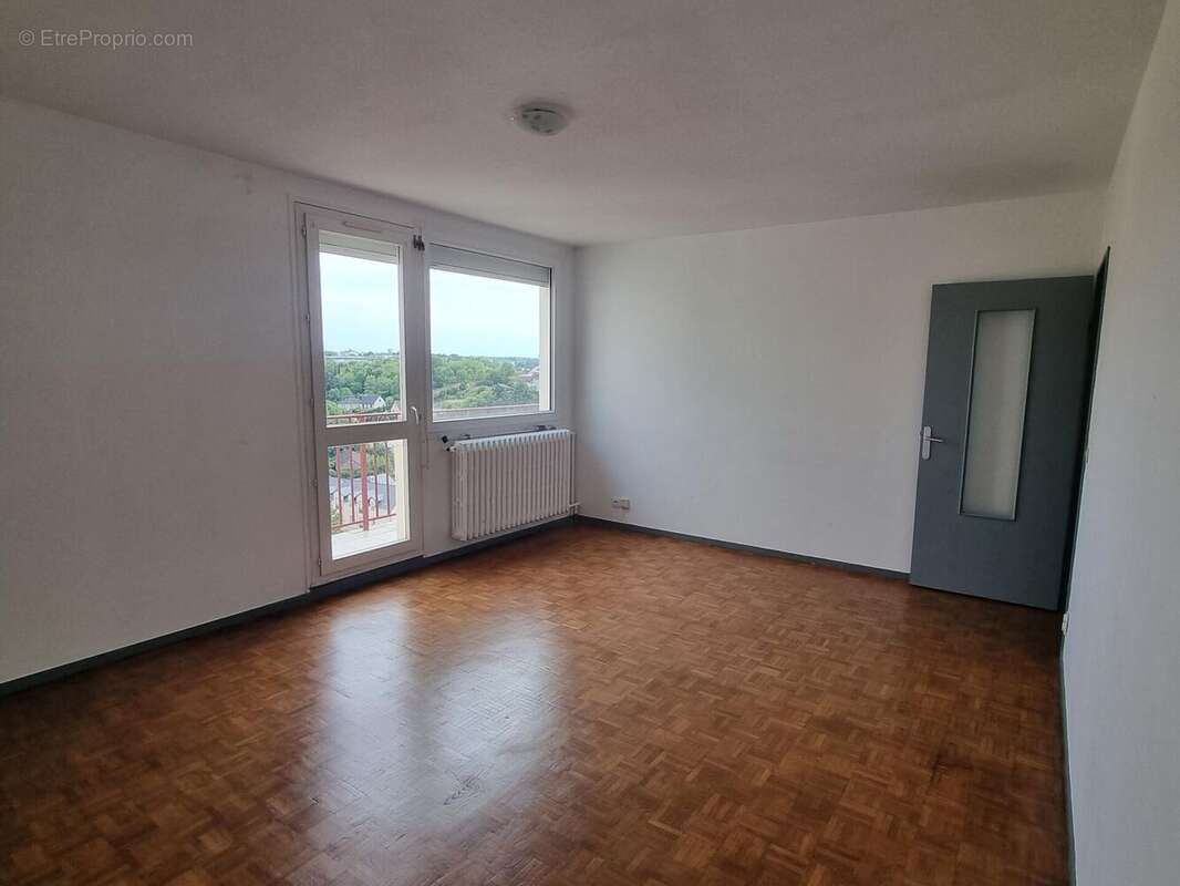 Appartement 59 m² à Evreux  - photo 7