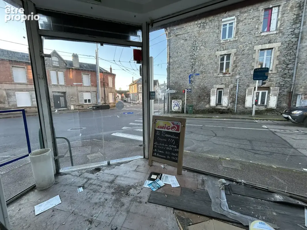 Immeuble / Ancien commerce à réhabiliter (95 m2 + grenier) — Limoges - photo 8