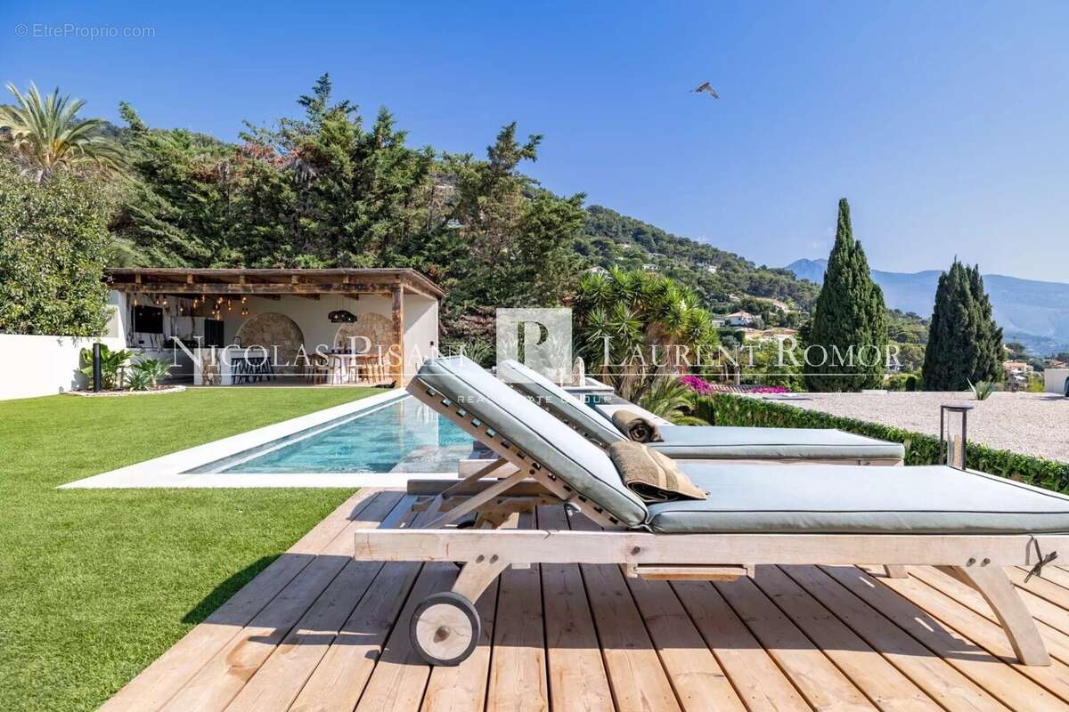 Maison à ROQUEBRUNE-CAP-MARTIN