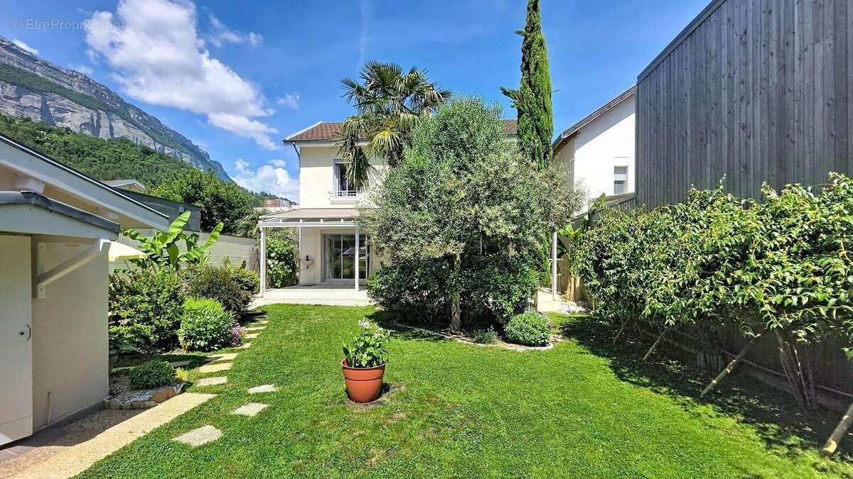 Photo 2 - Maison à CORENC