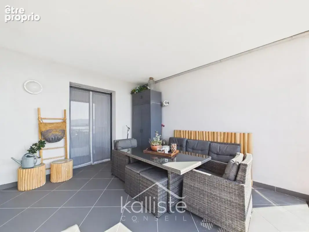 Appartement T2 vue mer avec terrasse et parking - Ajaccio, Aspretto - photo 8