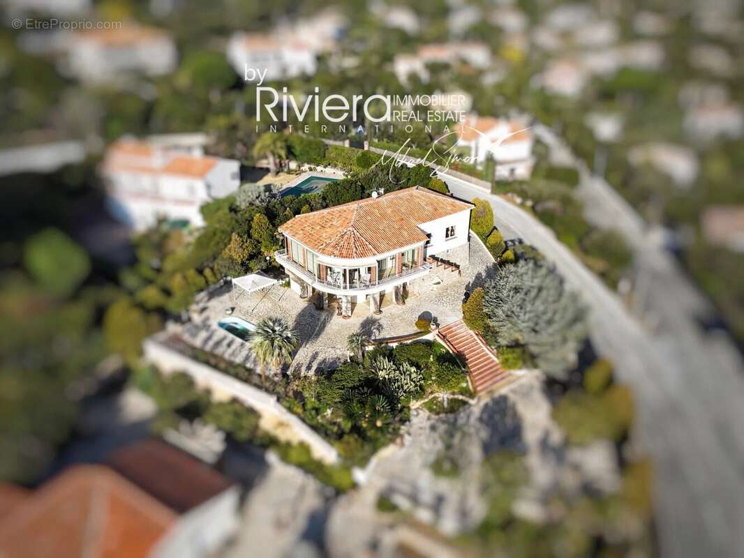 Maison à CAVALAIRE-SUR-MER