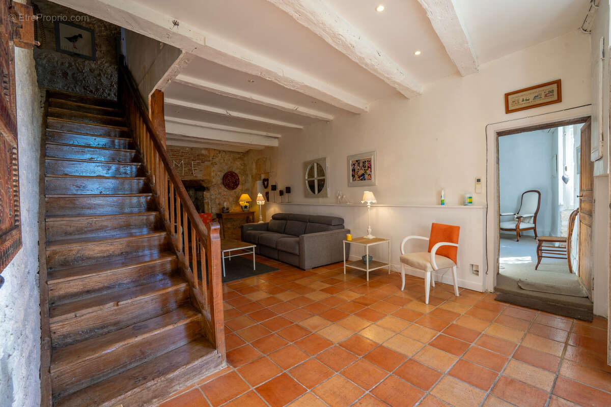 Maison à LACOUR