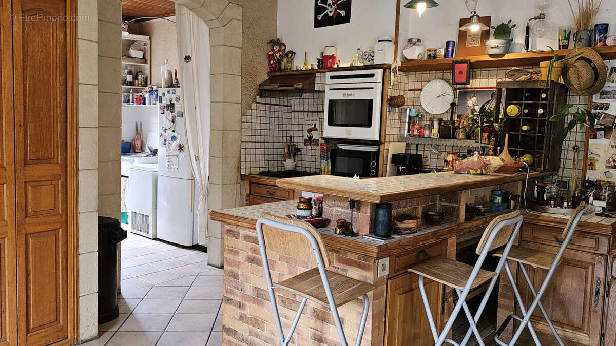 Maison à LE MAS-D'AGENAIS