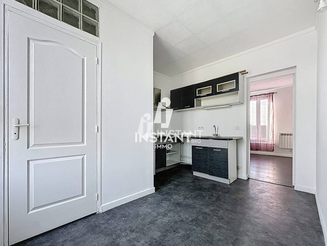 Appartement à LE BLANC-MESNIL