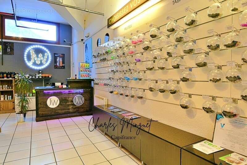 Commerce à BRIANCON