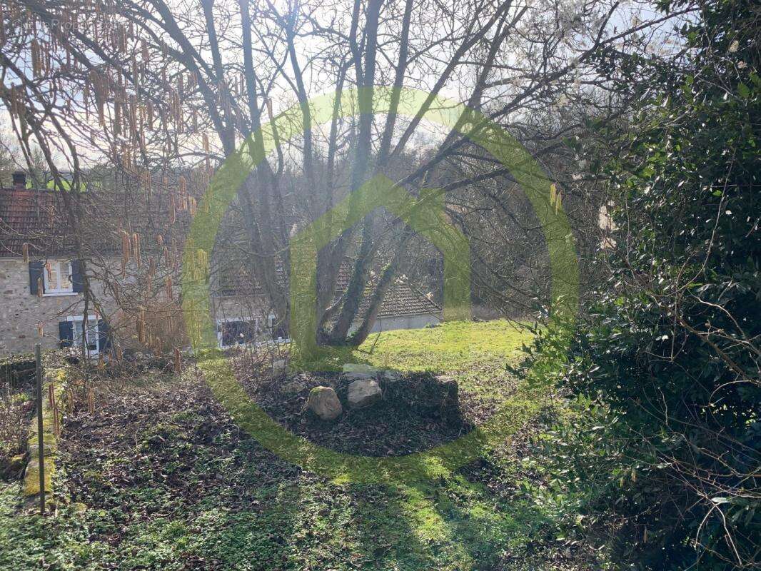 Terrain à BELLEAU