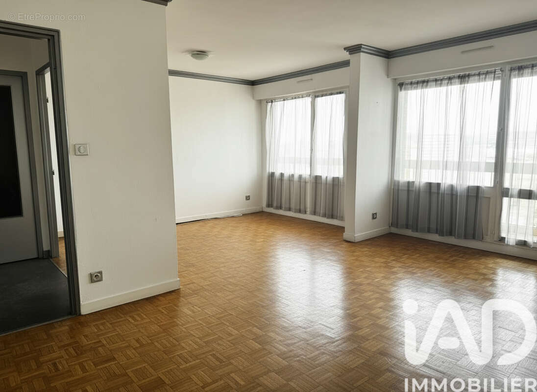 Photo 5 - Appartement à SAINT-ETIENNE