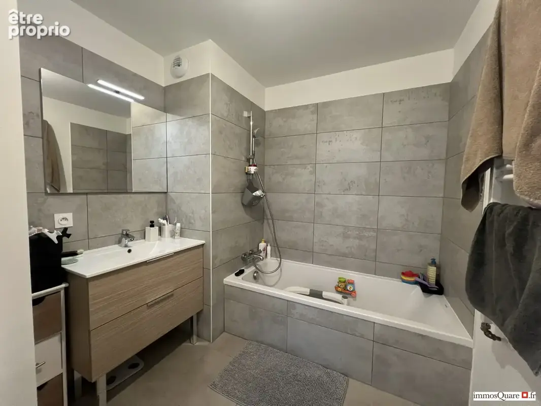 Appartement 62 m² à Crolles  - photo 6