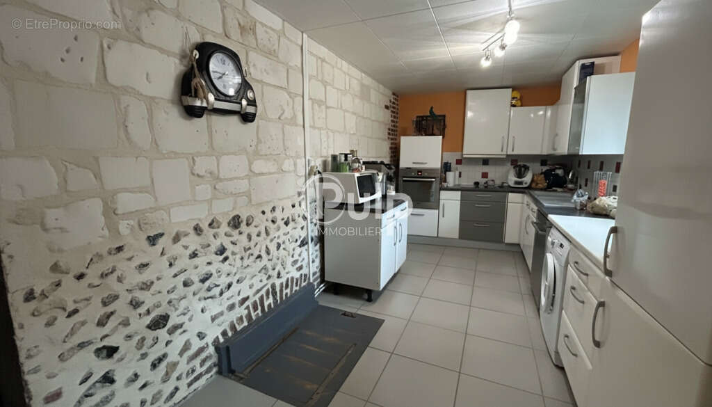 Maison à CAUCHY-A-LA-TOUR