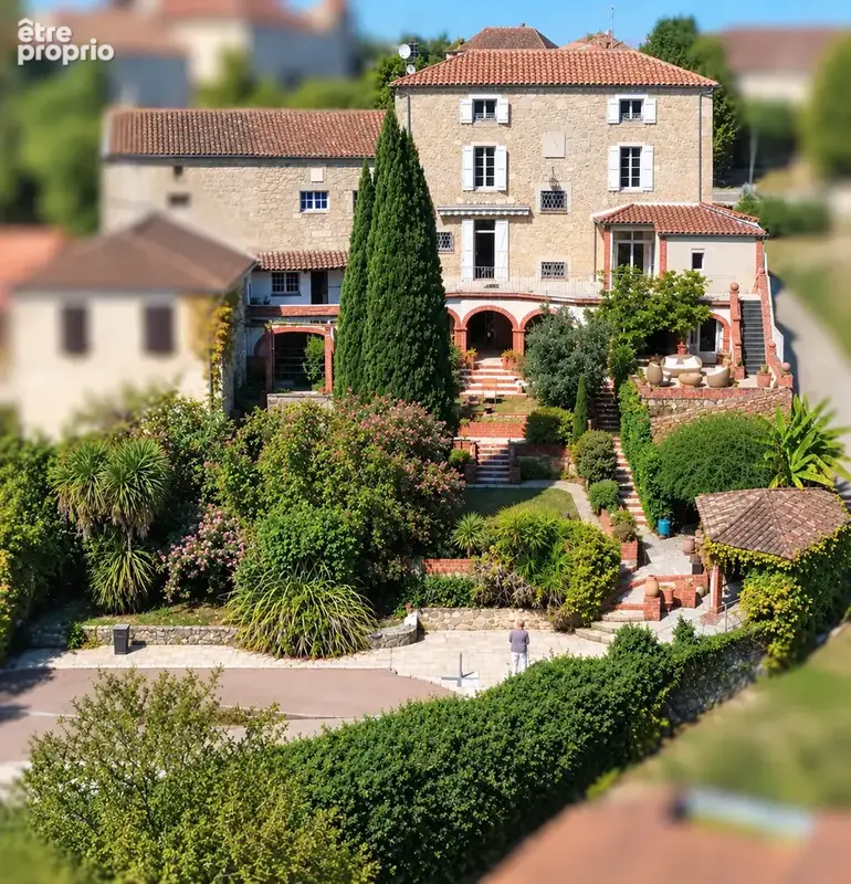 Maison à PRAYSSAS