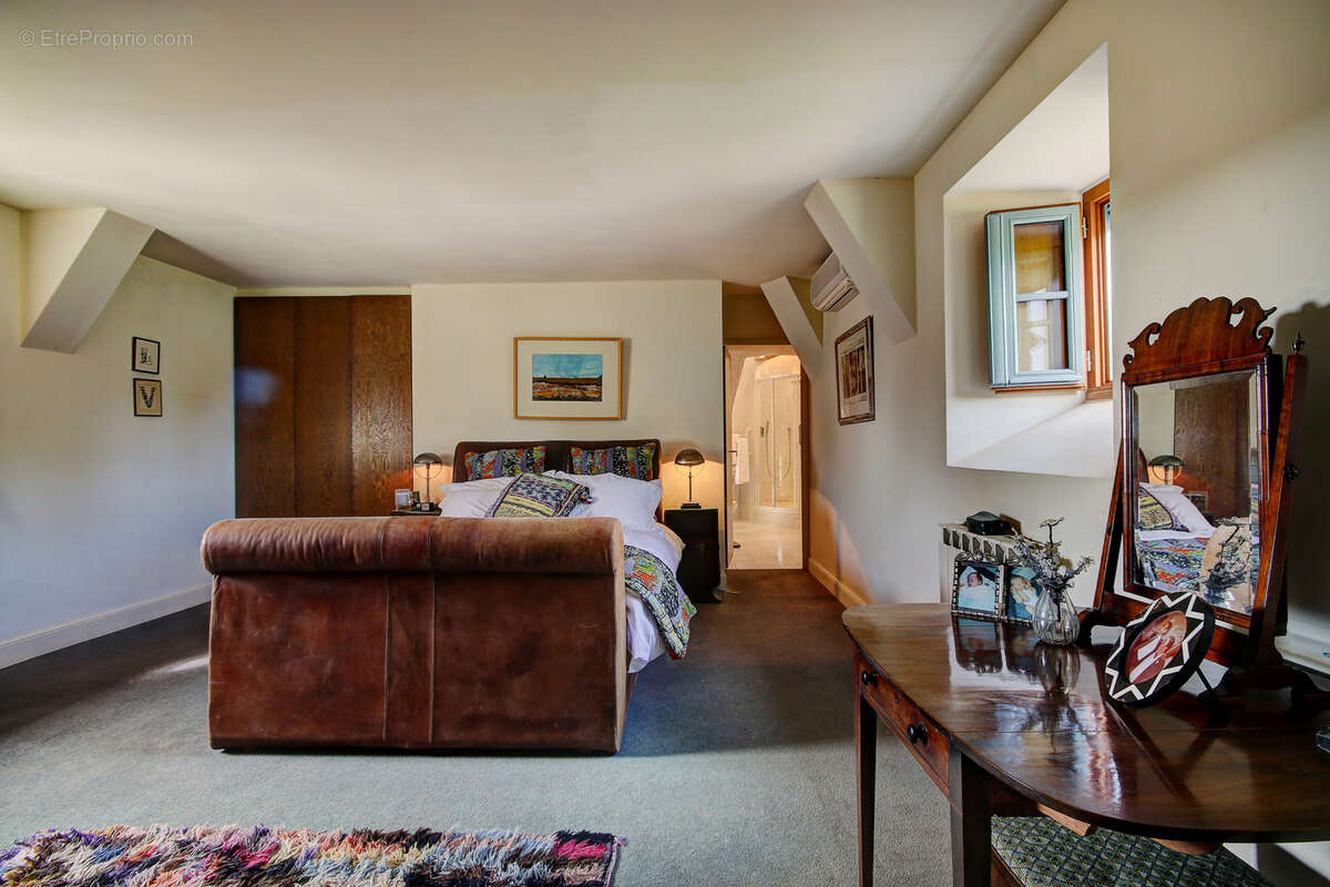 Maison à SAINT-CIRQ-LAPOPIE