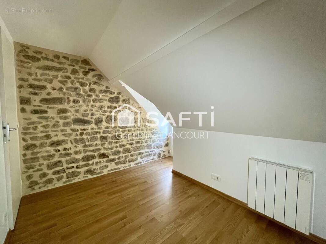 Appartement 160 m² à Saint-Ceneri-Le-Gerei  - photo 9