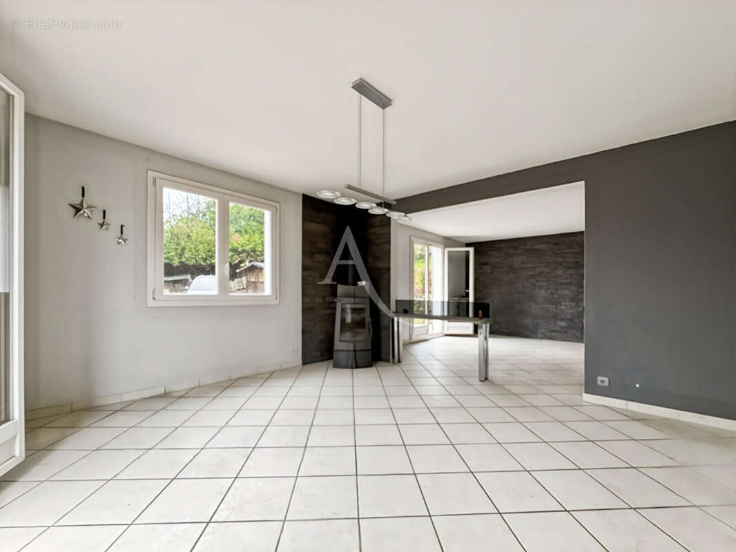 Maison à SAINT-HILAIRE