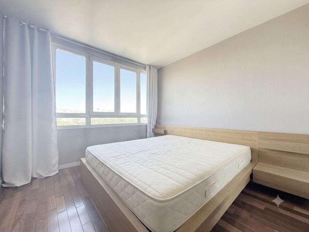 3 pièces limite Paris 15e ! - photo 6