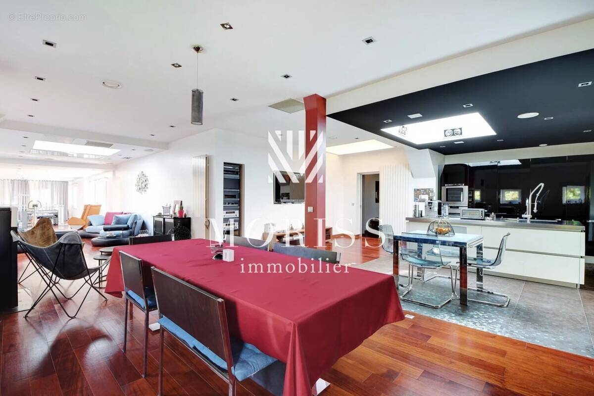 Appartement à NOGENT-SUR-MARNE