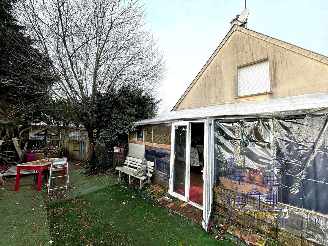 Maison à SAINT-GERMAIN-SUR-AY