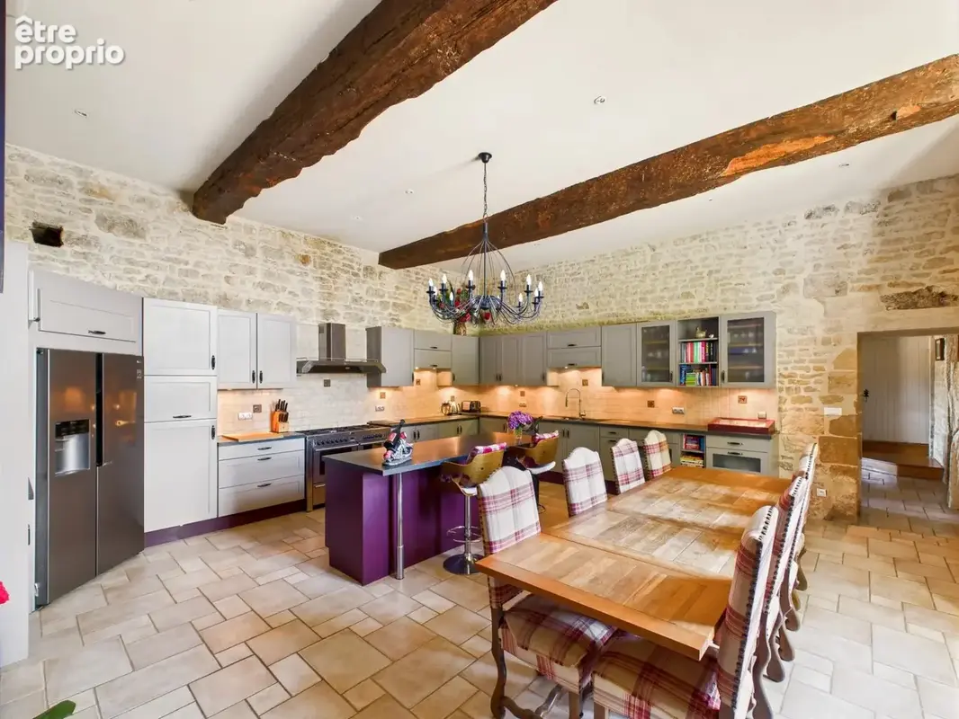 Belle demeure ancienne avec maison d'amis et 4 hectares - photo 3