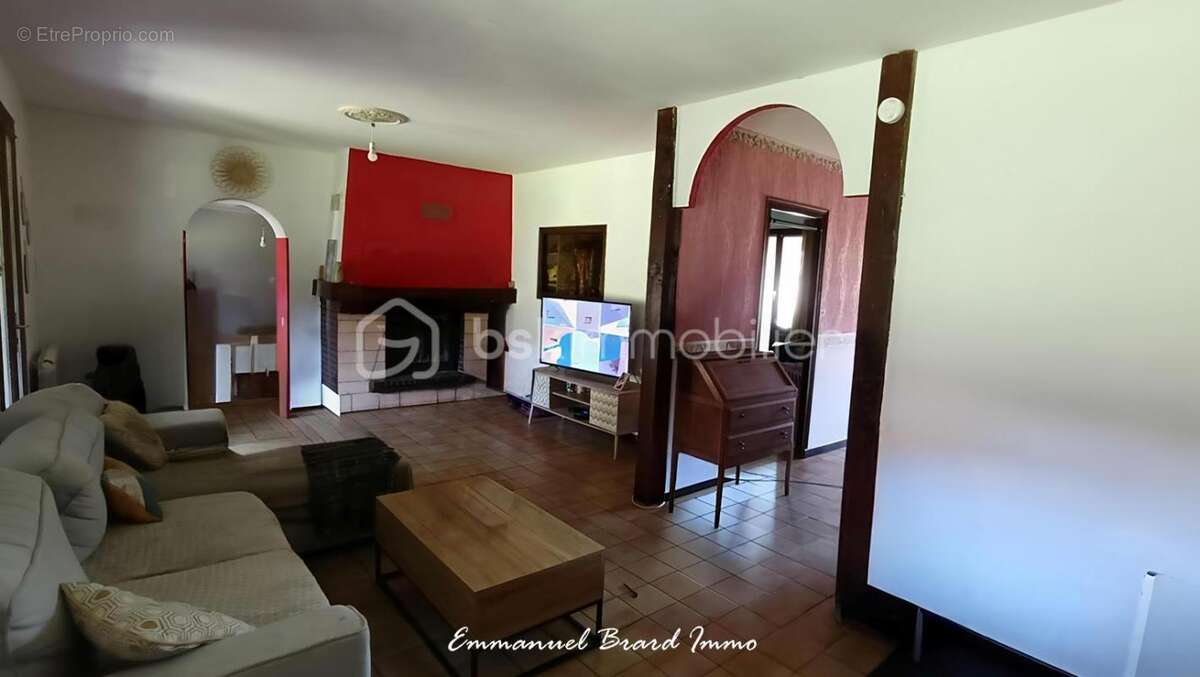 Maison à SCORBE-CLAIRVAUX