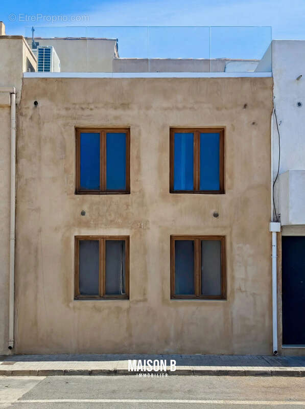 Maison à MARSEILLE-8E