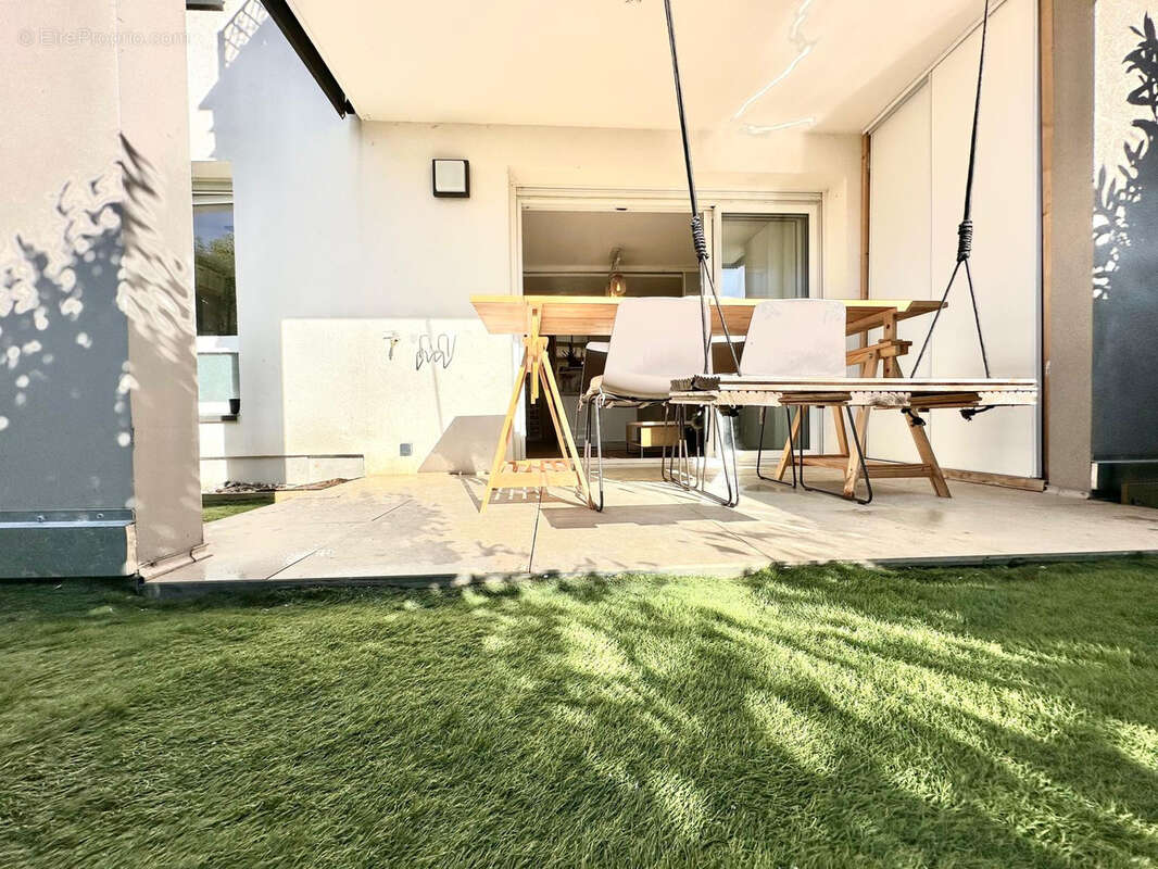 Appartement à VILLY-LE-PELLOUX