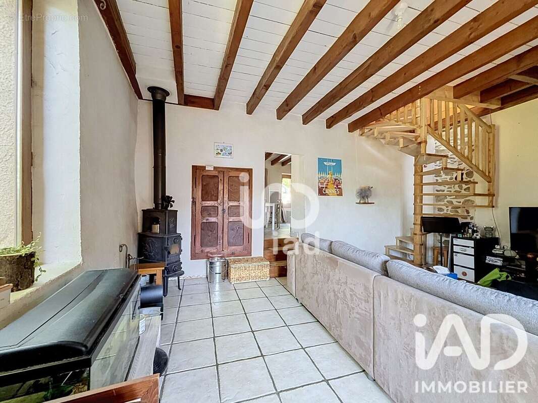 Maison 100 m² à Desingy  - photo 8