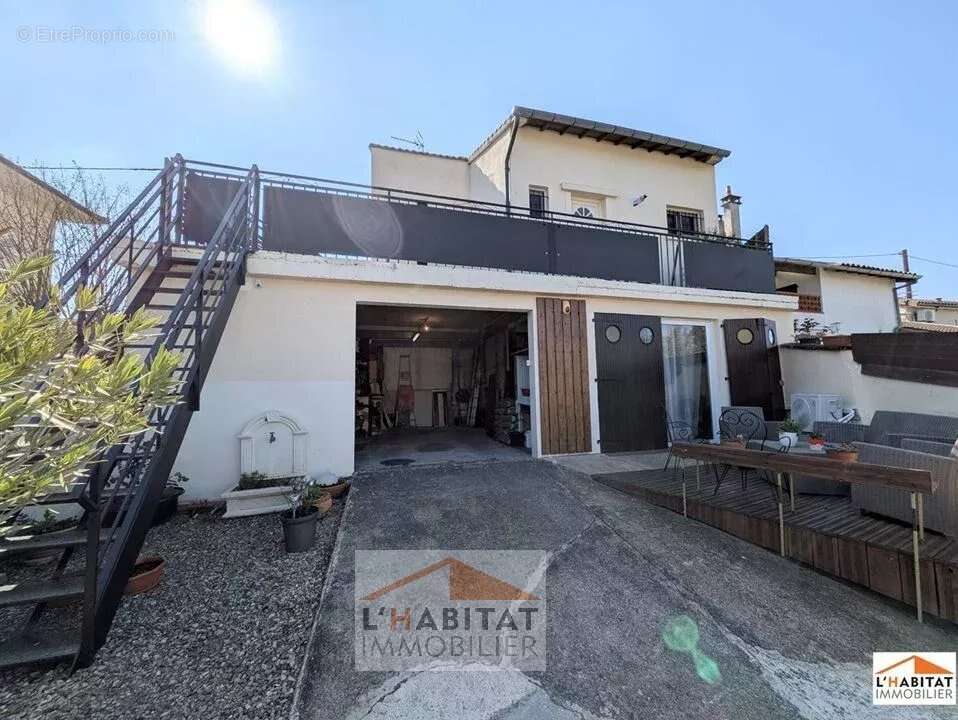 Maison de village - 124m ² - photo 4
