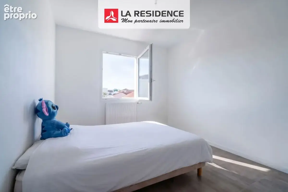 Maison 4 pièces 92 m² à vendre à Chatuzange-Le-Goubet (26300) - photo 9