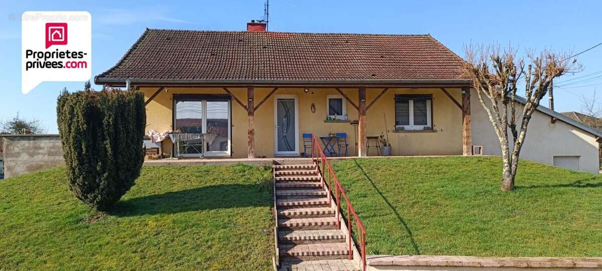 Maison à FROIDECONCHE