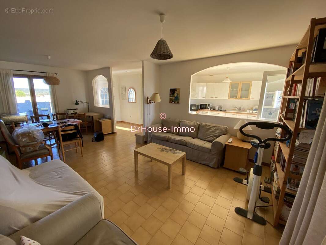 Maison à ROCHEFORT-DU-GARD