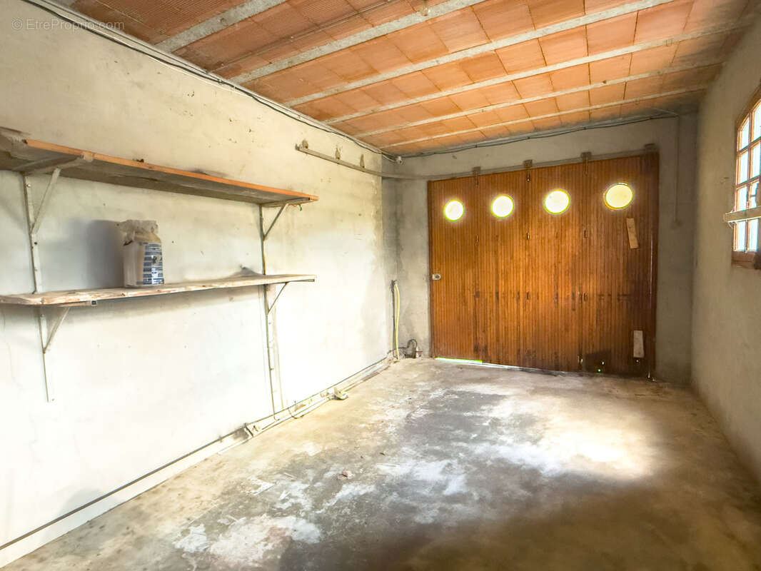 Maison à SAINT-JULIEN-EN-SAINT-ALBAN