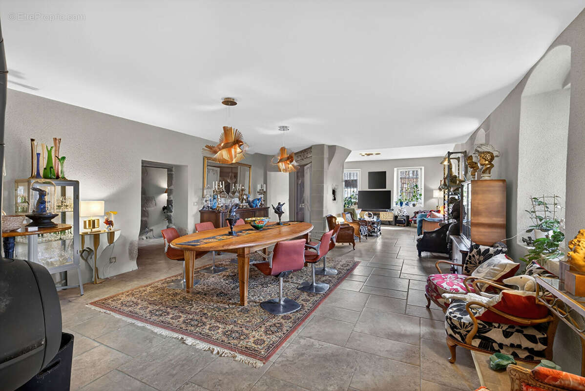 Maison à MARIGNY-SAINT-MARCEL