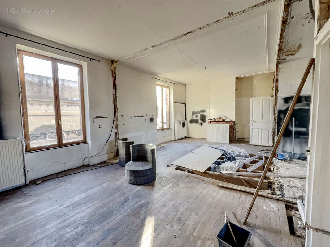 Appartement à MOULINS