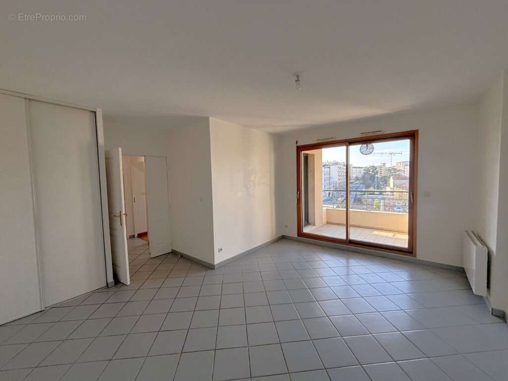 Appartement à LYON-7E