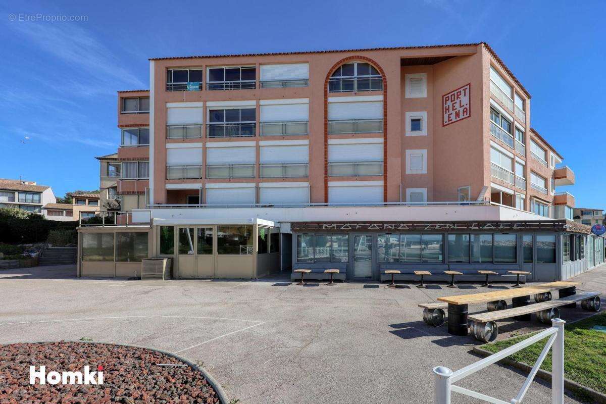 Appartement à SIX-FOURS-LES-PLAGES