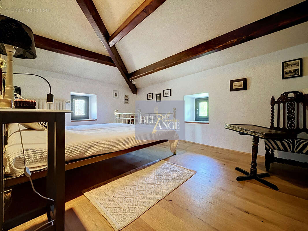 Le charme de la pierre allié à un revenu locatif ! - photo 20