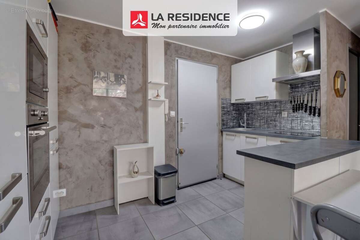 Appartement 35 m² à Frejus  - photo 4