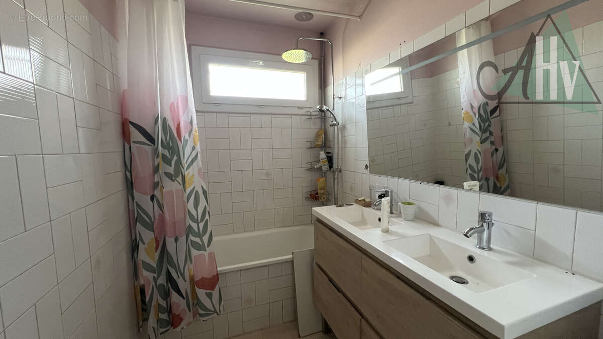 Maison à VILLEMARECHAL