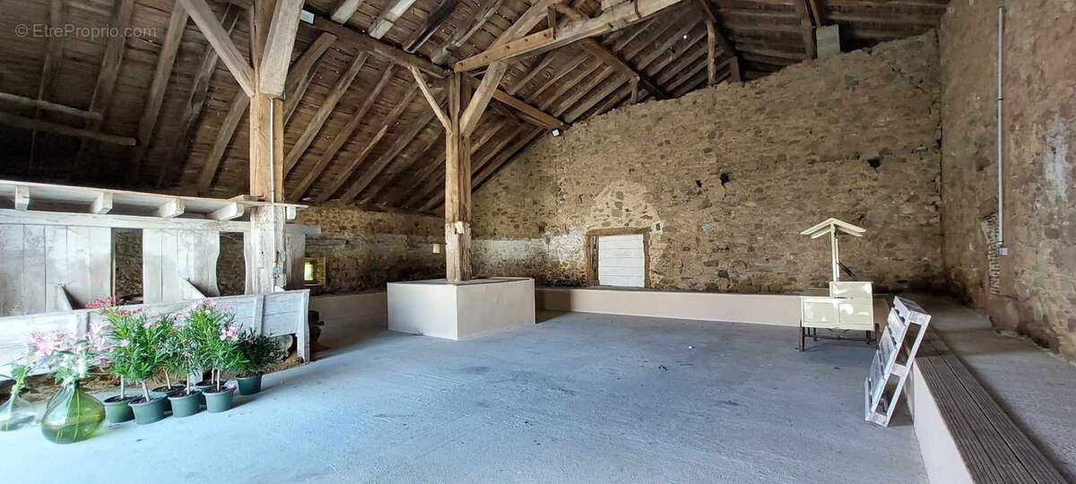 Maison à ESSE