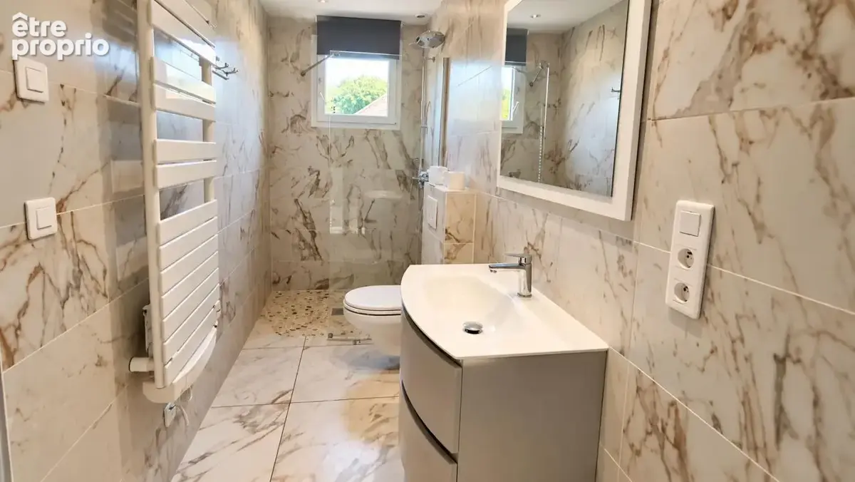 A vendre TOULON OUEST  maison de plain-pied de type 4 de 64 m² sur 304 m² de terrain - photo 6