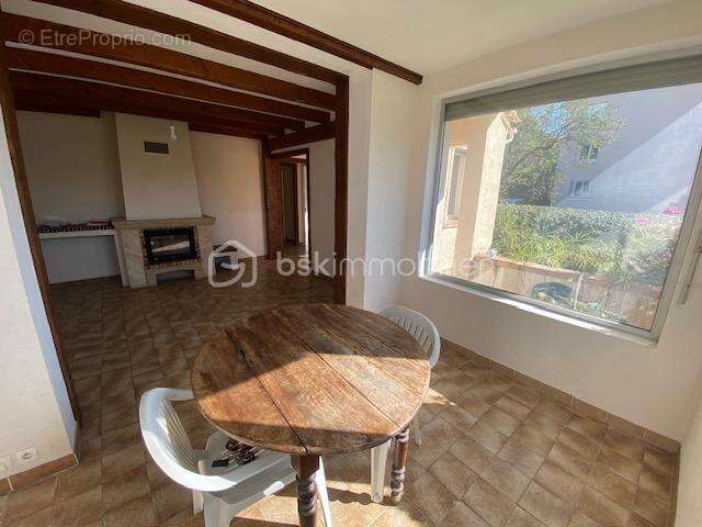 Maison à SIX-FOURS-LES-PLAGES