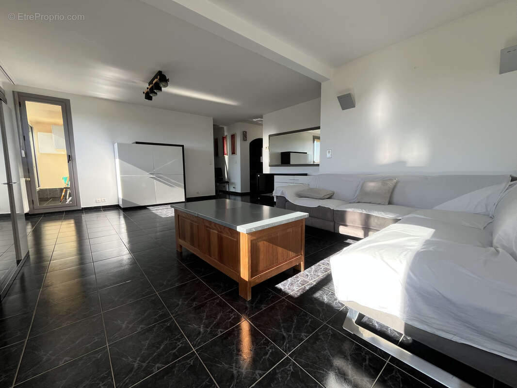 Appartement à LES PENNES-MIRABEAU