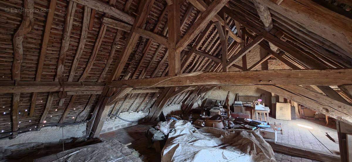 Maison à CHAMPALLEMENT