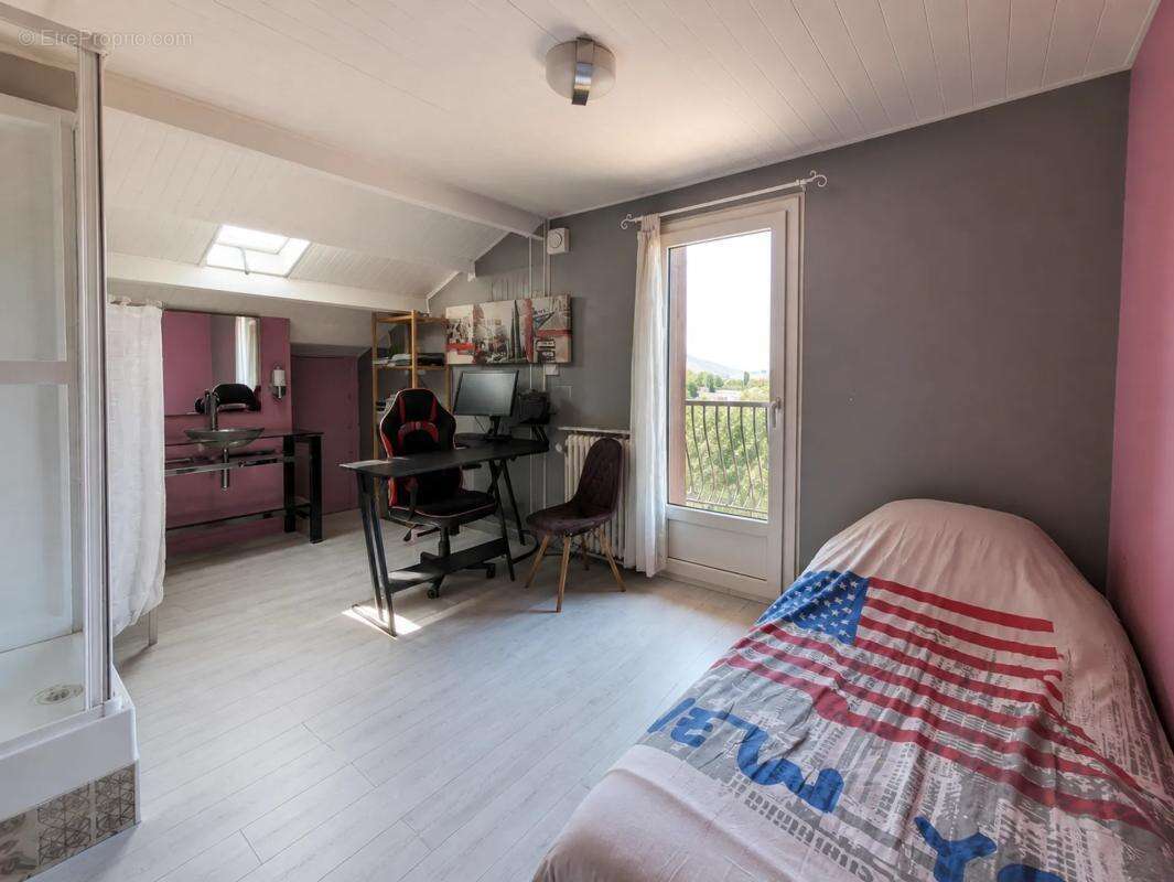 Maison de 280 m² à Perrigny - photo 16