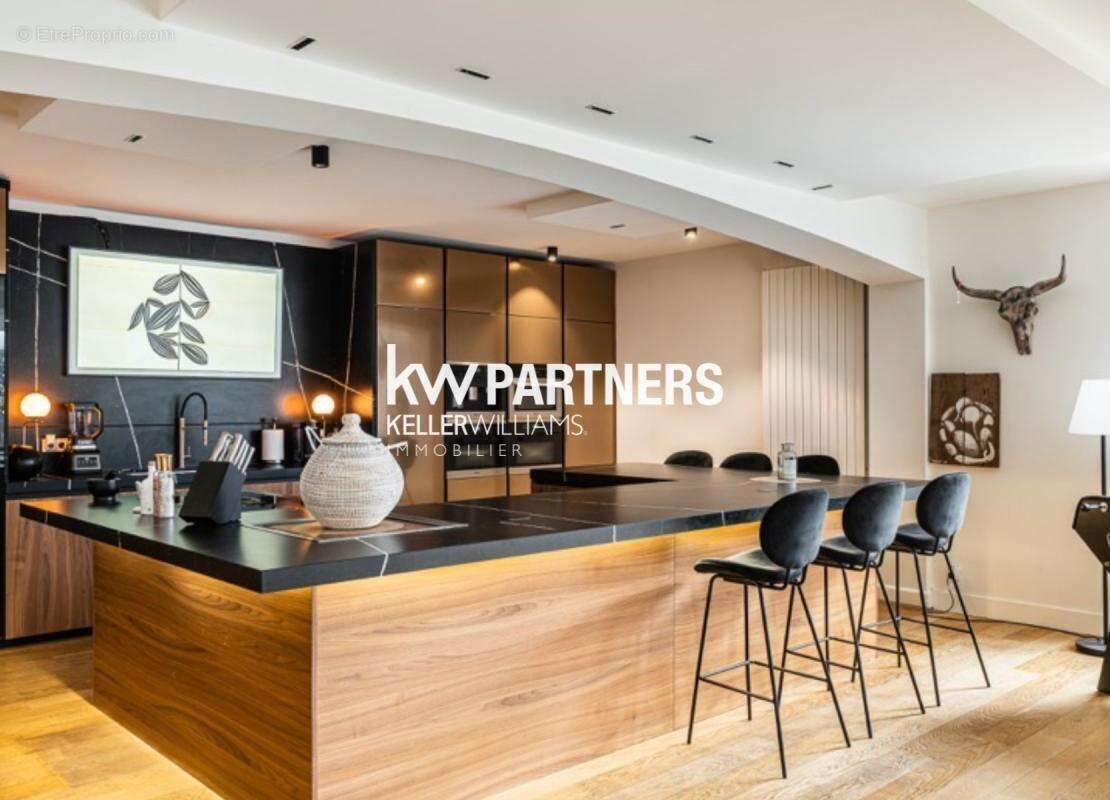 Maison à JOUY-EN-JOSAS