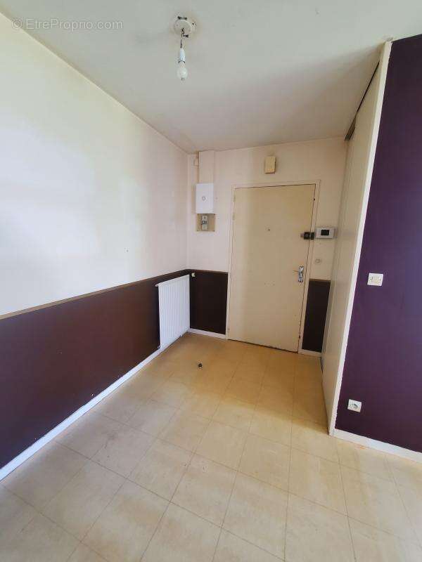 Bel appartement de type 3 de 65.80m² proximité  Polyclinique - photo 3