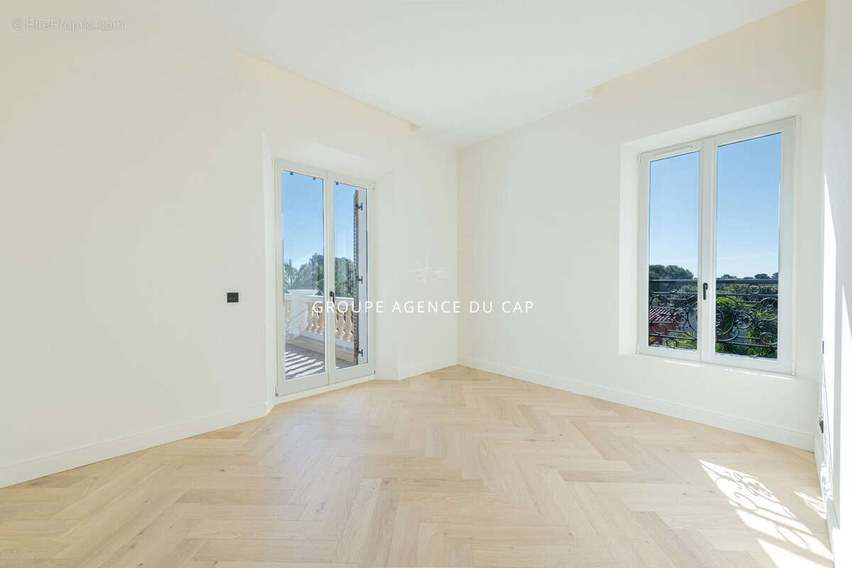 Maison à SAINT-RAPHAEL