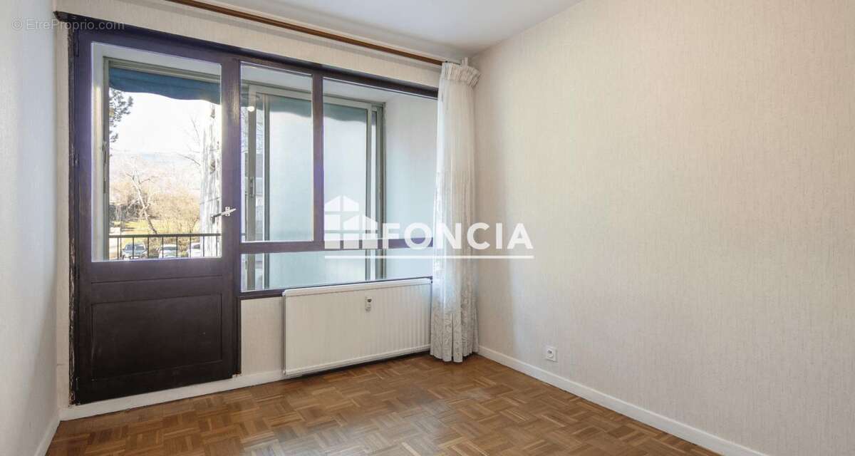 Appartement à ECHIROLLES