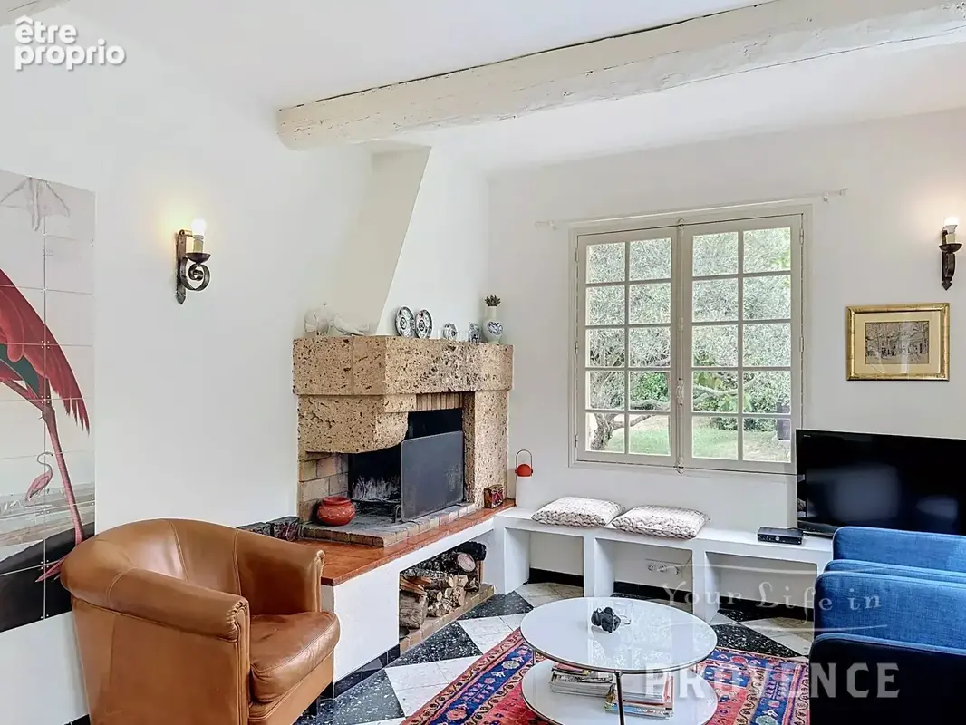 Maison de charme avec piscine, à pied du centre d'Aups - photo 5