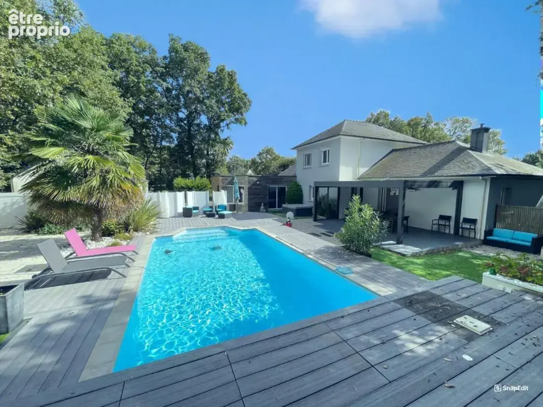 Belle propriété de 185m2 avec une piscine et des dépendances - photo 21